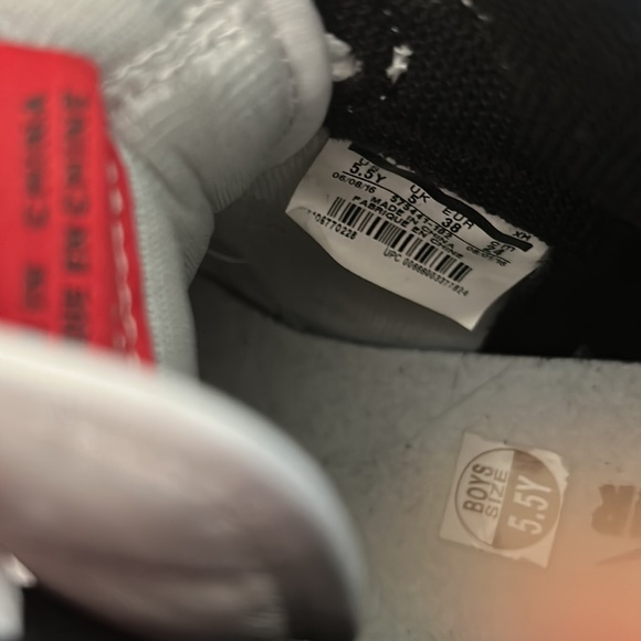 Air Jordan 1 Retro Yin Yang - Picture 5 of 8